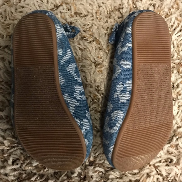 Baby gap size 5 kitty ballet shoes - Picture 2 of 4